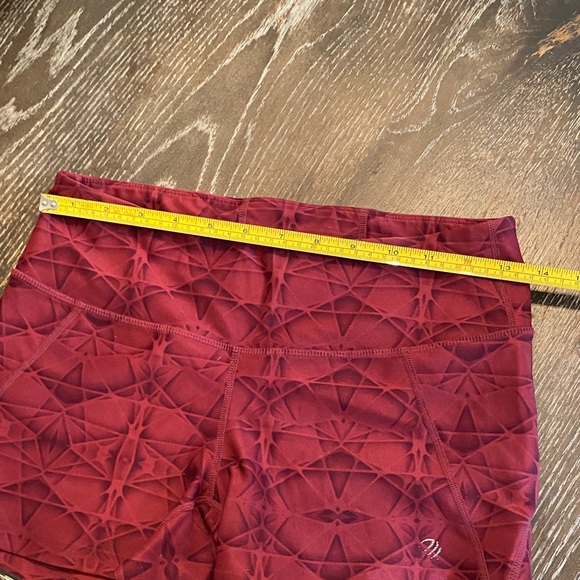 MPG Maroon Patterned Activewear - Picture 6 of 10